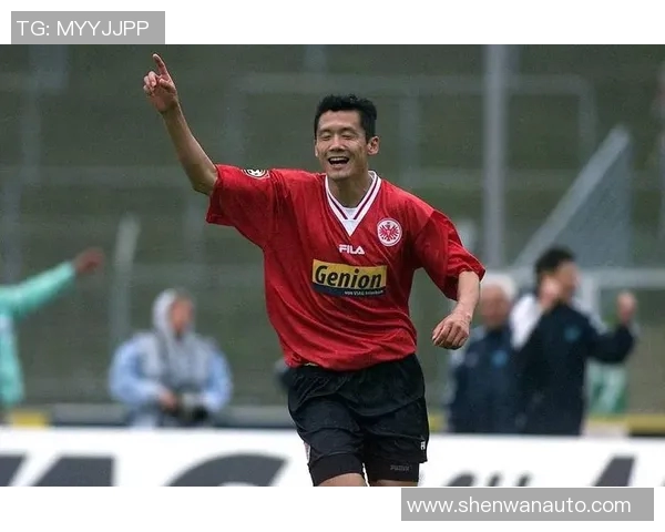 晚学足球崛起之星：那些晚年才踏上绿茵场却创造奇迹的传奇球员